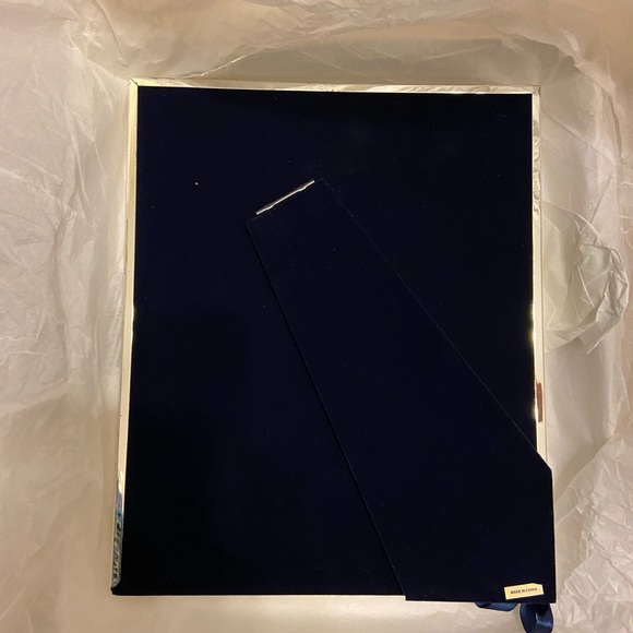 Reed & Barton tarnish free silver 8x10 plated pictures frame NIB - Picture 2 of 12